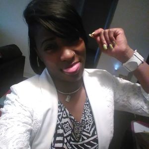 Meet your Posher, Deshanda